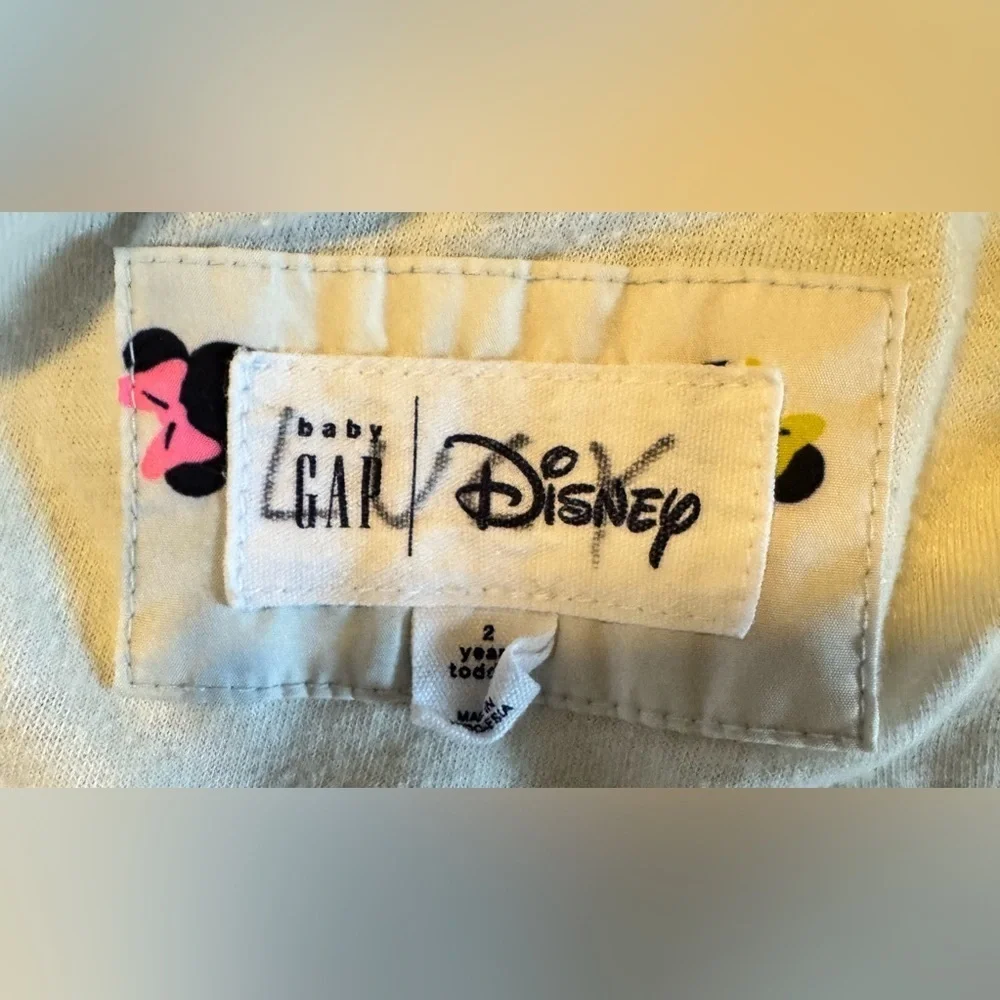 Gap x Disney Minnie Mouse  girl rain jacket size 2 year